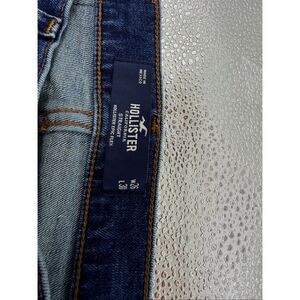 Hollister Women's Size 26x30 Stretch Epic Flex Medium Wash Blue Straight Jeans